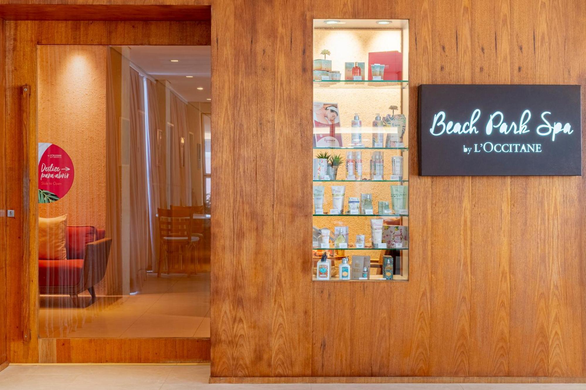 Beach Park Resort - Wellness Акирас Экстерьер фото