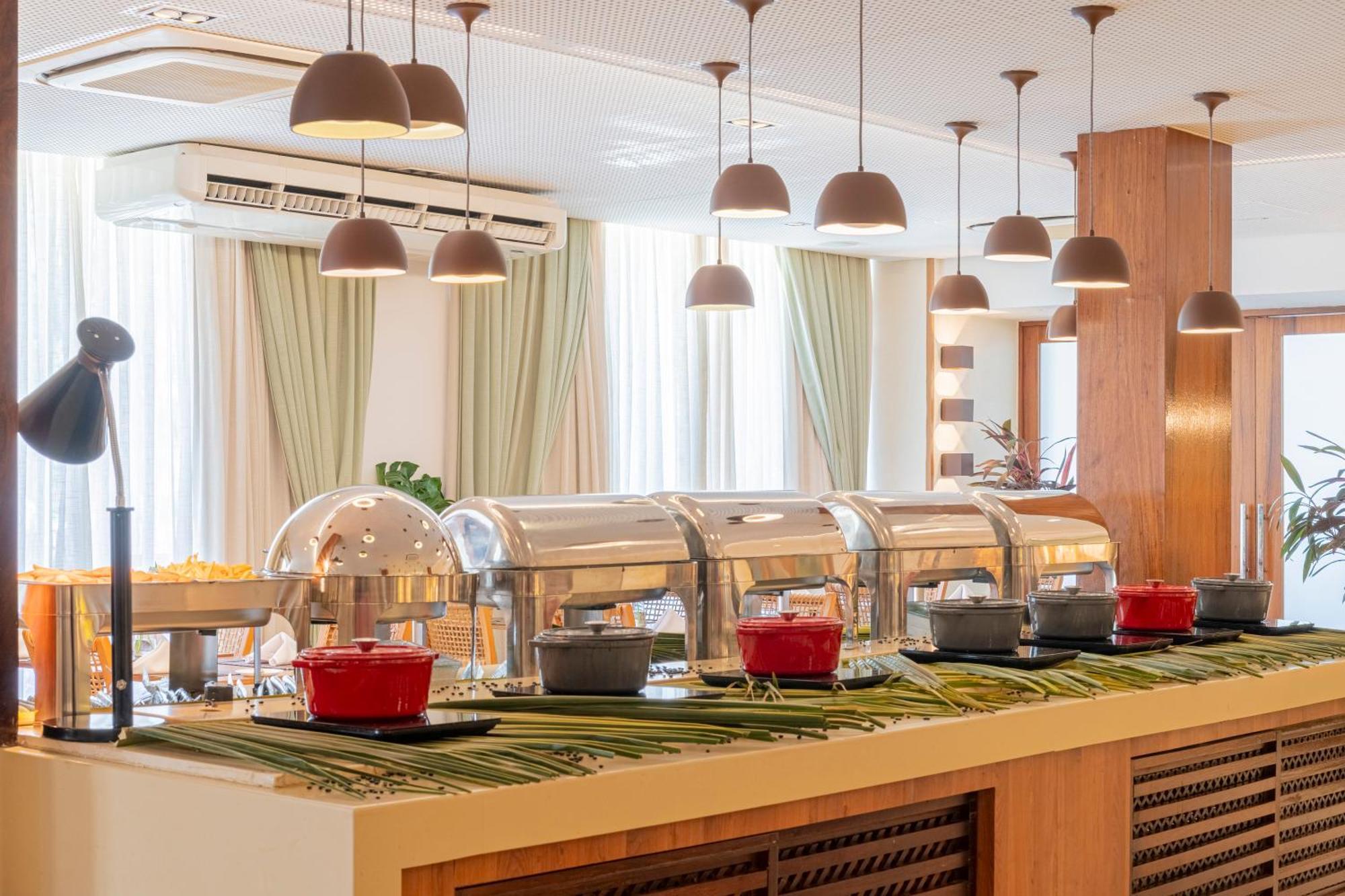 Beach Park Resort - Wellness Акирас Экстерьер фото
