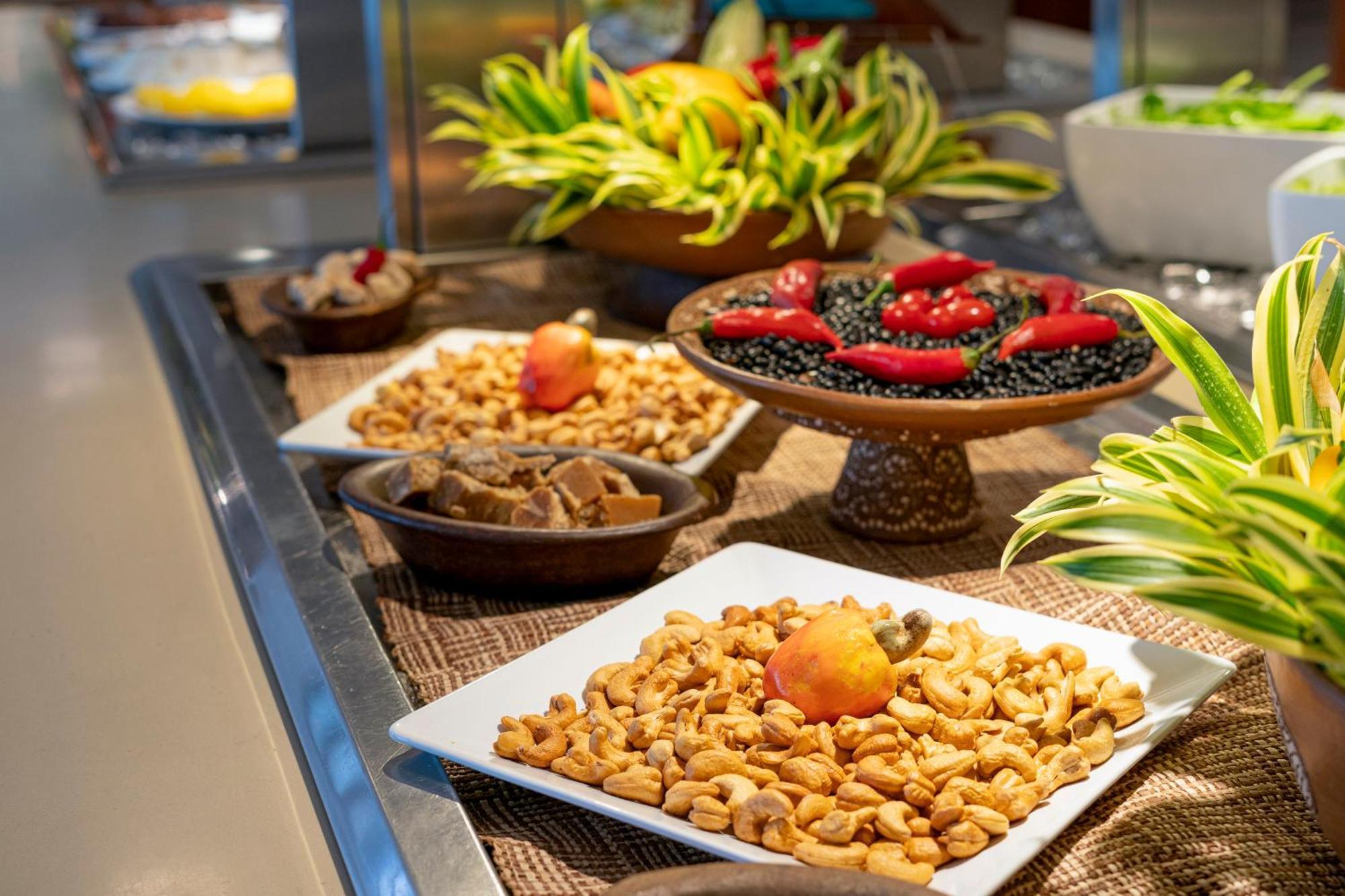 Beach Park Resort - Wellness Акирас Экстерьер фото