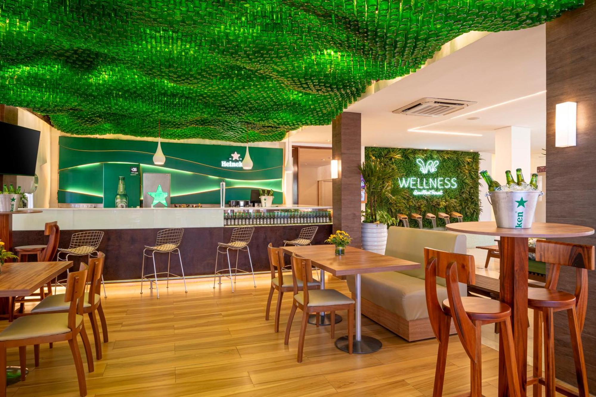 Beach Park Resort - Wellness Акирас Экстерьер фото
